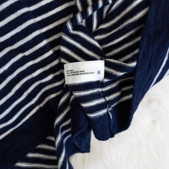 GAP STRIPE VNECK SWEATER NAVY WHITE SZ M - Picture 7 of 7